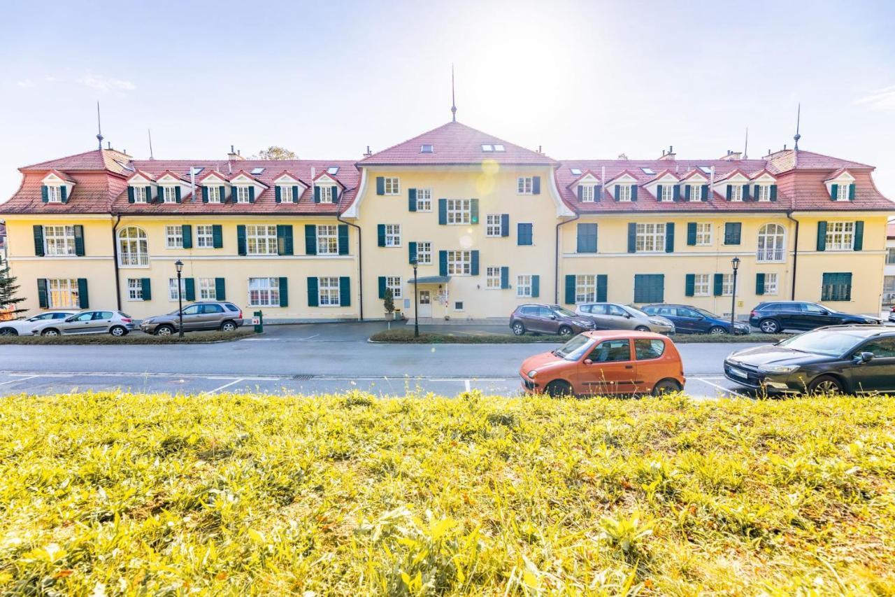 Apartment Vila Golf Рогашка Слатина Экстерьер фото
